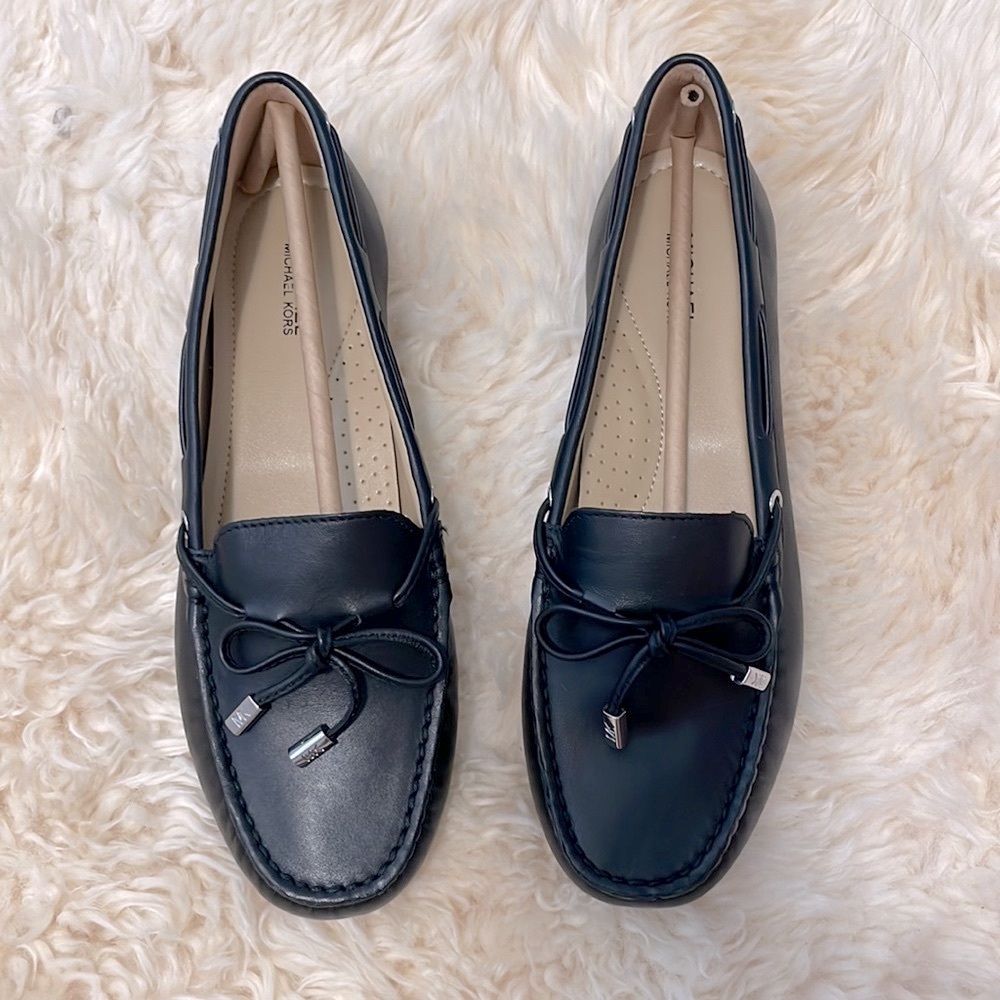 MICHAEL MICHAEL KORS Juliette Leather Loafer